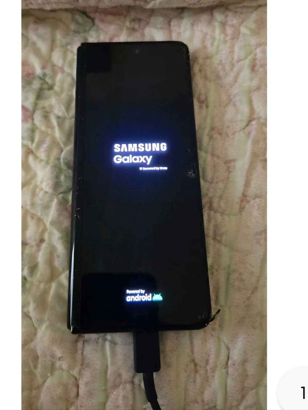 WORKING Samsung Galaxy Z Fold3 - 256 GB - black (Unlocked)  Needs Screen Repair